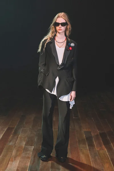 Look 36